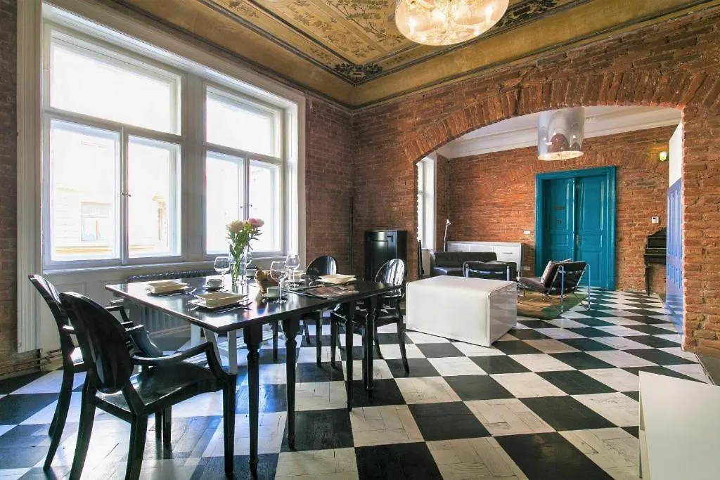 Old Town - 4 Room 2 Bathroom Apartment Prague Czech Republic